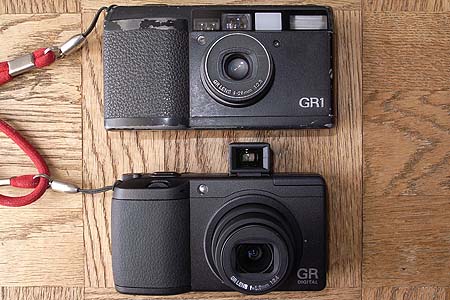 GRD2とGR1 GRD2発売日にGRDで撮影(笑) RICOH GR DIGITAL GR5.9mm1:2.4