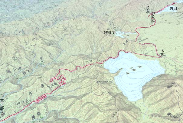 西湖畔から本栖湖畔経由で富士川の谷へ　赤は本日の経路