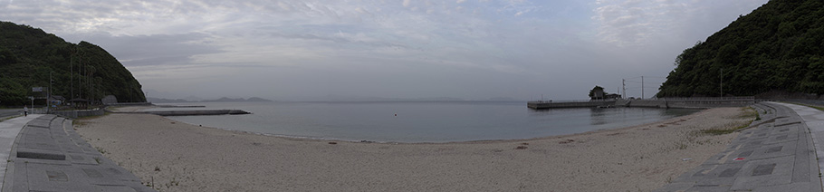 高山の砂浜は絶品　RICOH GR�U GR18.3mm1:2.8　パノラマ合成