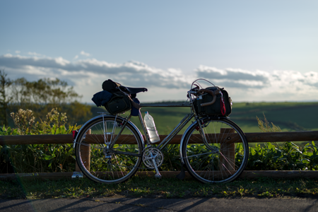 A�n�_����C�o�R��B�n�_�ց@�Ԃ͖{���̌o�H